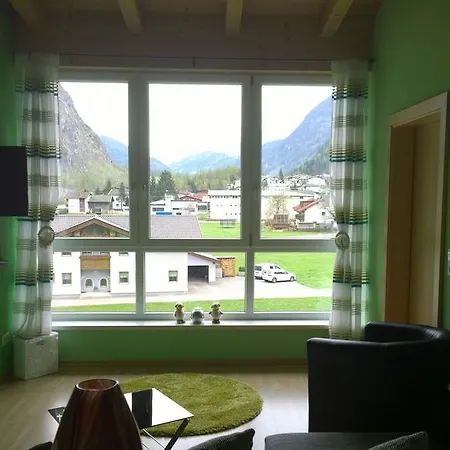 Schmid * Umhausen